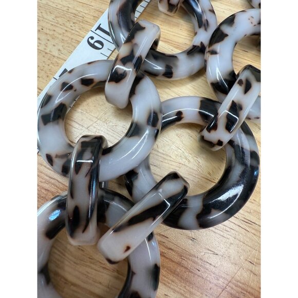 Tortoiseshell Link Statement Necklace With Gold-Tone Chain By J. Crew - Picture 7 of 7